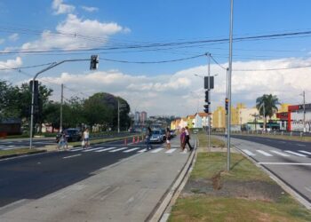 Os semáforos beneficiam moradores das regiões da Vila Castelo Branco e Jardim Londres. Foto: Emdec/Setransp