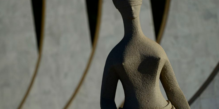 PRF tem prazo para apresentar relatório de multas aplicadas nos bloqueios
