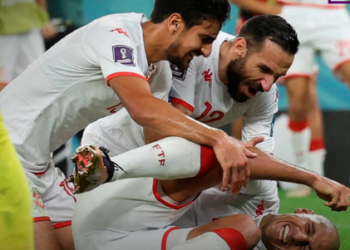 Tunísia venceu um selecionado europeu pela primeira vez na história das Copas do Mundo - Foto: Reprodução Twitter Fifa
