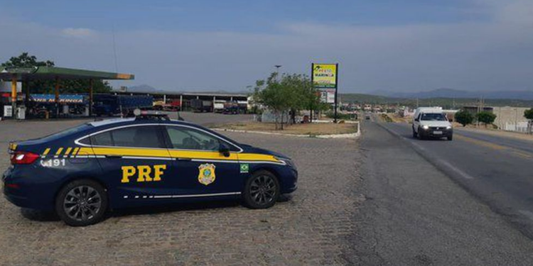 PRF afirma que todas as rodovias federais estão desbloqueadas
