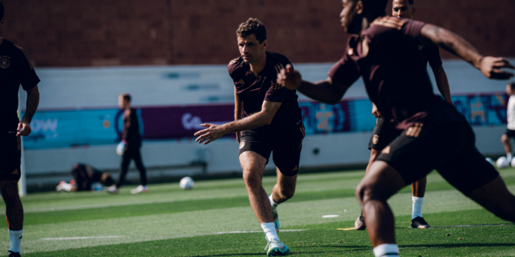 Seleções consideradas favoritas estreiam nesta quarta na Copa