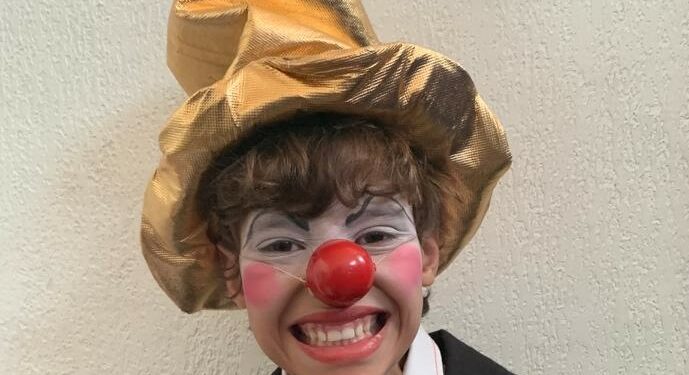 Educador destaca importância do riso no cotidiano das pessoas