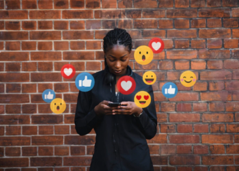 Da época das cartas à espera da mensagem em redes sociais – por Thiago Pontes