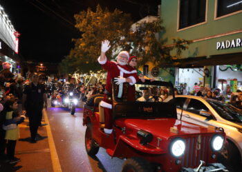 Papai Noel vai chegar nesta quarta-feira: atração para crianças e adultos - Foto: Divulgação/Prefeitura Vinhedo