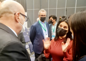 Prefeito tem encontro com ministros da China, Canadá e prefeita de Montreal