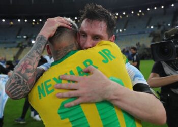 Se o duelo ocorrer, será o último confronto entre Messi e Neymar pelas seleções nacionais. Foto: Reprodução