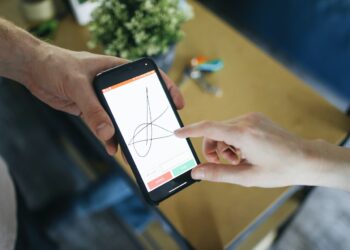 Mercado global de assinatura digital deve atingir US$ 20,4 bilhões até 2027