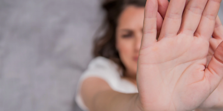 Feminicídios aumentaram 10,8% nos últimos quatro anos, aponta levantamento