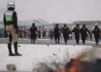 Polícia reprime manifestação no Peru: sete mortes até o momento - Foto: Reprodução Redes Sociais