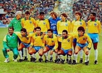 Sérgio Guedes guarda a lembrança de ter participado do jogo de despedida de Pelé. Fotos: Reprodução
