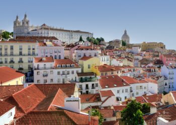 Lisboa, capital portuguesa: especialista em Direito Internacional explica que cidadãos brasileiros com dupla cidadania podem ser beneficiados Foto: Pixabay/Divulgação