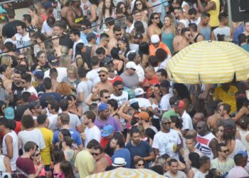 Foliões tiveram que dar uma pausa por conta da pandemia: público estimado para os blocos carnavalescos é de 100 mil pessoas Foto: Divulgação/PMC