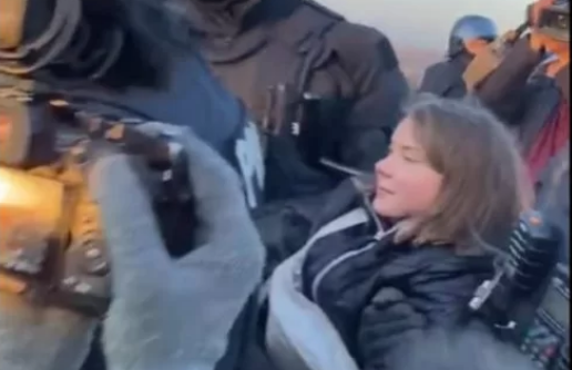 Ativista Greta Thunberg é detida em protesto contra mina de carvão na Alemanha