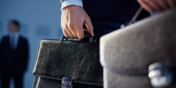 Carreira: metade dos profissionais qualificados quer mudar de trabalho em 2023 – por Karine Camuci