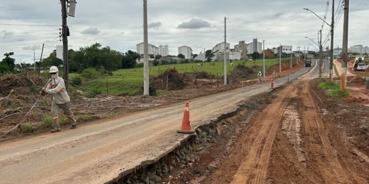 Hortolândia: CPFL remove postes de via em duplicação no trajeto do Superviário