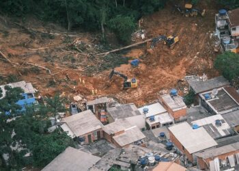 A construção de casas em áreas seguras é uma das promessas do governo doestado. Fotos: Vinicius Freitas/Governo do Estado de SP