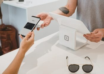 Aparatos tecnológicos se tornam indispensáveis para consumidores