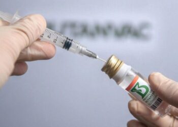 Testes prévios demonstraram que o imunizante é seguro Foto: Divulgação