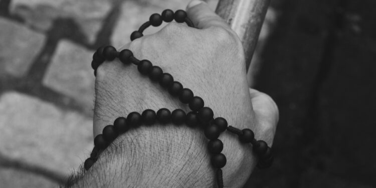 Artigo: O terço dos homens – por Dom Fernando Arêas Rifan