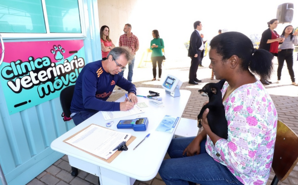 Clínicas Veterinárias Móveis retomam atendimento gratuito em Campinas