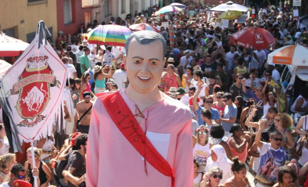 Carnaval está de volta, mas Covid ainda ameaça