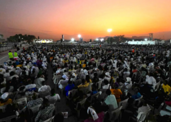 A estimativa é de que 70.000 pessoas participaram do serviço de oração ecumênica. - Foto: Vatican News