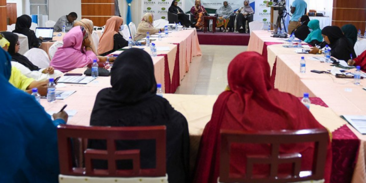 Candidatas à câmara baixa do parlamento na Somália participam de um fórum de participação política na Somália - Foto: AMISOM/Fardosa Hussein/ONU News