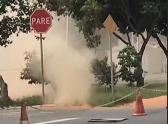 Grande vazamento de gás assusta moradores e comerciantes no Nova Europa