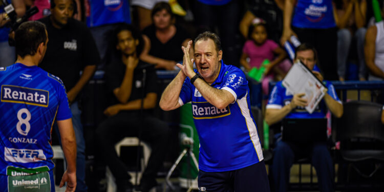 Vôlei Renata tem desafio em Blumenau, neste sábado, pela Superliga