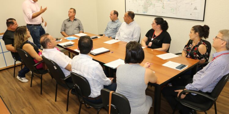 Reunião de anúncio do Novatec reuniu representantes da Prefeitura e de entidades parceiras - Foto: Divulgação/Prefeitura de Nova Odessa
