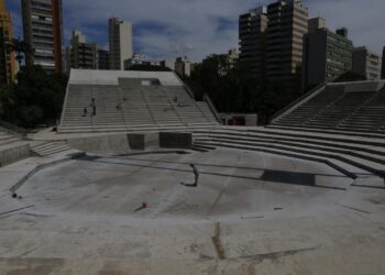Teatro de Arena, área externa do Centro de Convivência Cultural. Foto: Leandro Ferreira/Hora Campinas