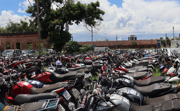 Primeiro leilão on-line do ano: dos lotes disponíveis, 560 são de motos - Foto: Divulgação PMC