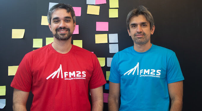 Murilo (esq.) e Virgilio Marques dos Santos, fundadores da FM2S Educação e Consultoria. Foto: Isaque Martins/Divulgação