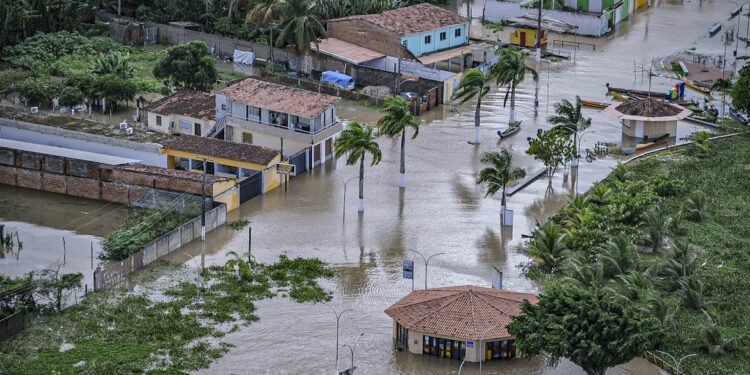 Período de chuvas provocou alagamentos em várias regiões do país Foto: Divulgação