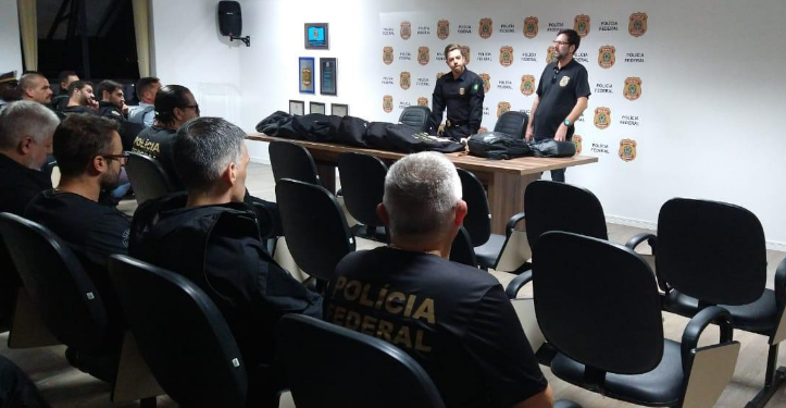 PF faz operação contra roubo de caminhões e cargas nas rodovias da região