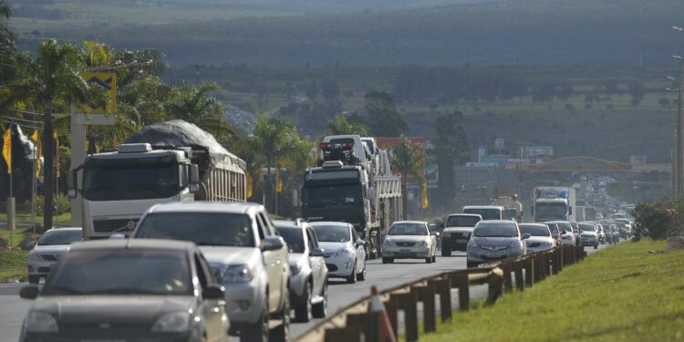No sistema Anhanguera-Bandeirantes, o tráfego é intenso desde o início da tarde. Foto: Divulgação