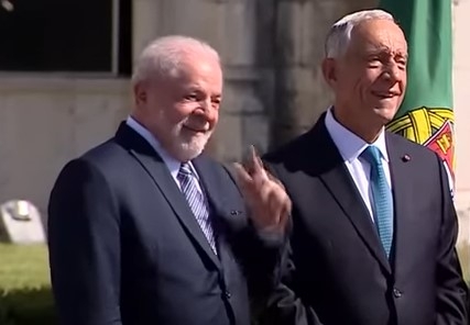 Em Portugal, Lula defende solução negociada para a paz na Ucrânia
