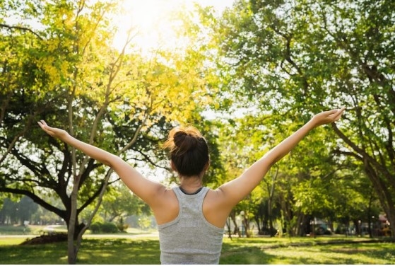 Check ups, alimentação correta e exercícios físicos: especialistas reforçam autocuidado