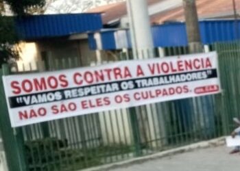 Faixa colocada em frente ao Centro de Saúde do Jardim São José na manhã desta quarta-feira (5). Foto: Divulgação