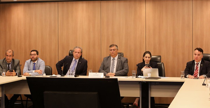 Edital de R$ 150 milhões para prevenir violência em escolas sai nesta terça, diz Dino