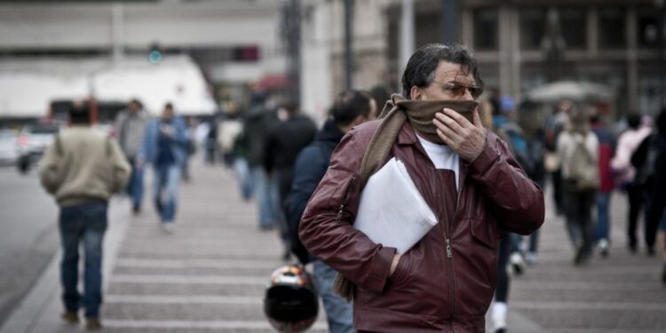 Massa de ar frio chega a São Paulo e provoca queda nas temperaturas