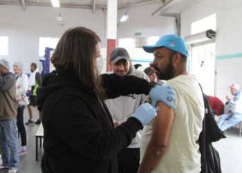 Serviço vai aplicar a vacinação em diversos pontos da cidade até 12 de maio - Foto: Manoel de Brito/Divulgação PMC