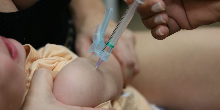 Os índcies de vacinação infantil no Brasil caíram nos últimos anos. Foto: Agência Brasil/Divulgação