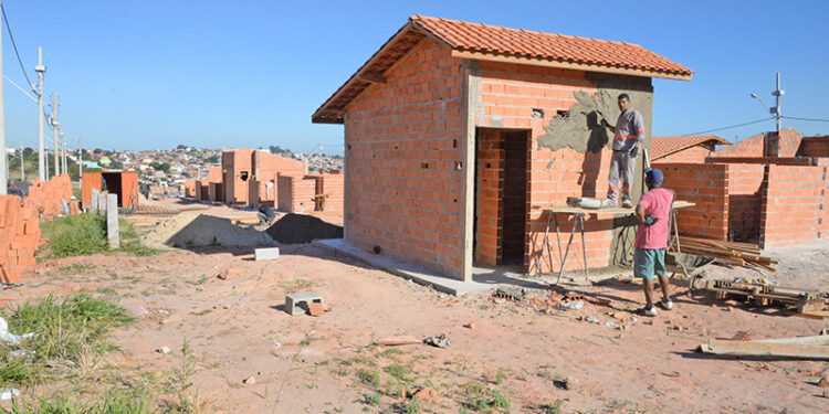 As casas do  loteamento têm 15m², com possibilidade de ampliação pelos moradores. Fotos: Toninho Oliveira/Cohab