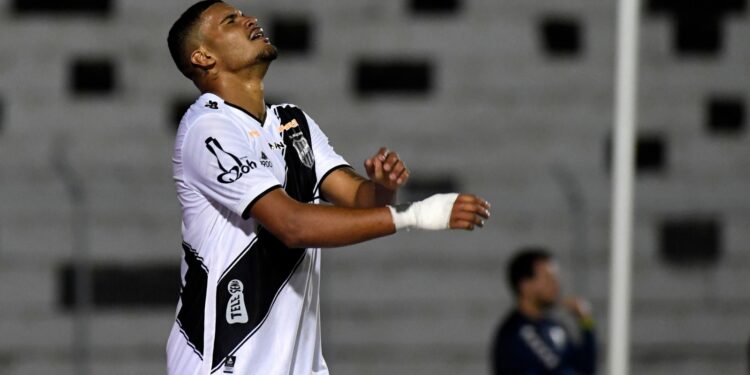 Após marcar primeiro gol no Dérbi, Jeh volta a desfalcar Ponte na Série B