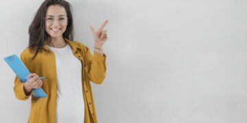 Procurando emprego? Acredite, estas dicas poderão ajudar – por Karine Camuci