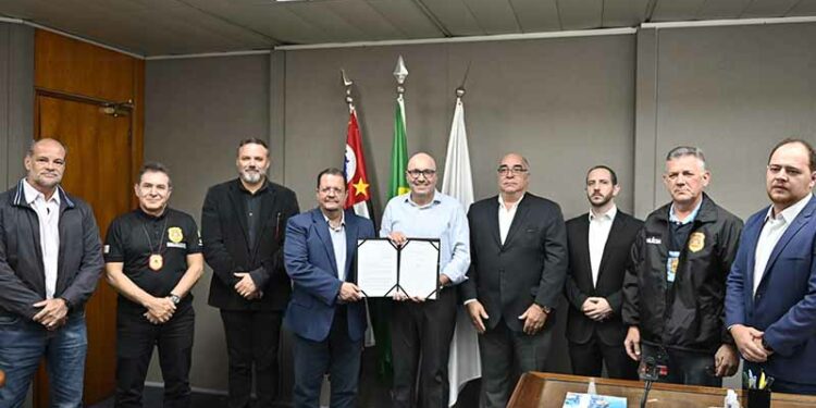 Polícia Civil planeja construção de prédio moderno em área doada pela Prefeitura