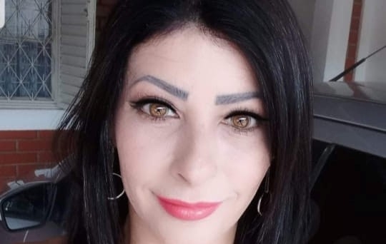 Polícia investiga morte de mulher encontrada em córrego; sepultamento foi nesta sexta