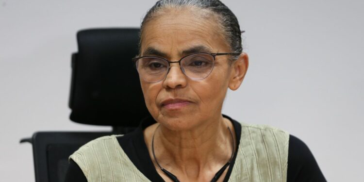 Ministra do Meio Ambiente, Marina Silva, durante entrevista para Agência Brasil: ainda internada - Foto: Agência Brasil/Arquivo