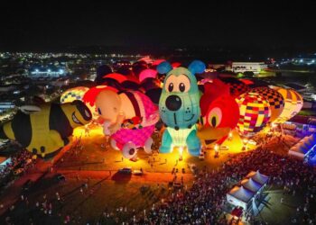 Este ano a grande atração são os balões de formas especiais, entre eles o Balão Bidu, personagem da Turma da Mônica - Foto: Divulgação